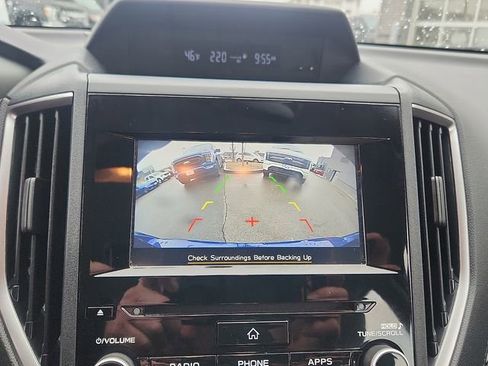 Used 2022 Subaru Impreza 2.0i Premium image 20