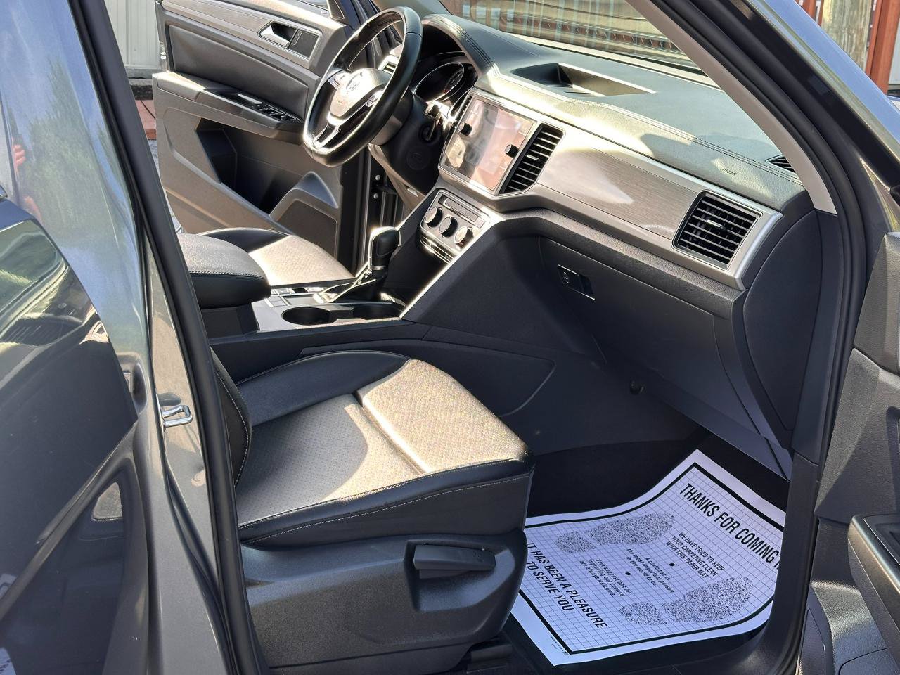 Used 2018 Volkswagen Atlas SE FWD image 14