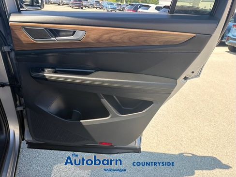 Certified 2024 Volkswagen Atlas SE AWD/4WD image 23
