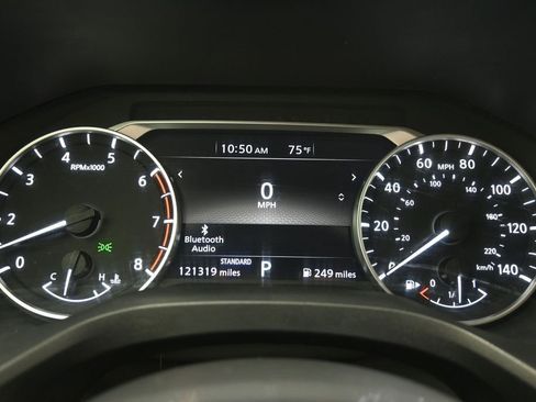 Used 2021 Nissan Rogue S FWD image 13