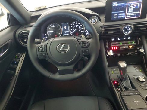 Used 2024 Lexus IS 300 IS 300 w/ Comfort Package image 9