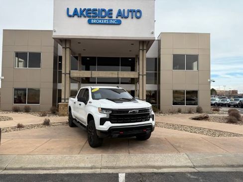 Used 2022 Chevrolet Silverado 1500 LT Trail Boss w/ Protection Package AWD/4WD image 1