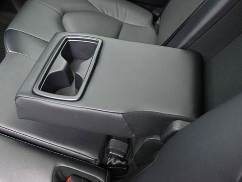 Used 2024 Toyota Grand Highlander XLE image 26