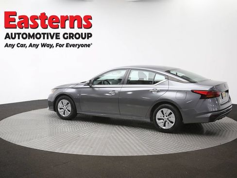 Used 2023 Nissan Altima 2.5 S FWD image 61