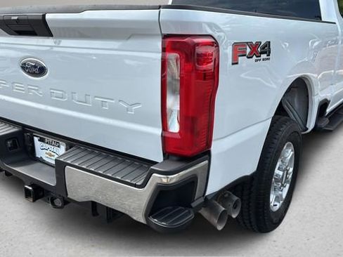 Used 2025 Ford F250 XLT w/ FX4 Off-Road Package AWD/4WD image 35