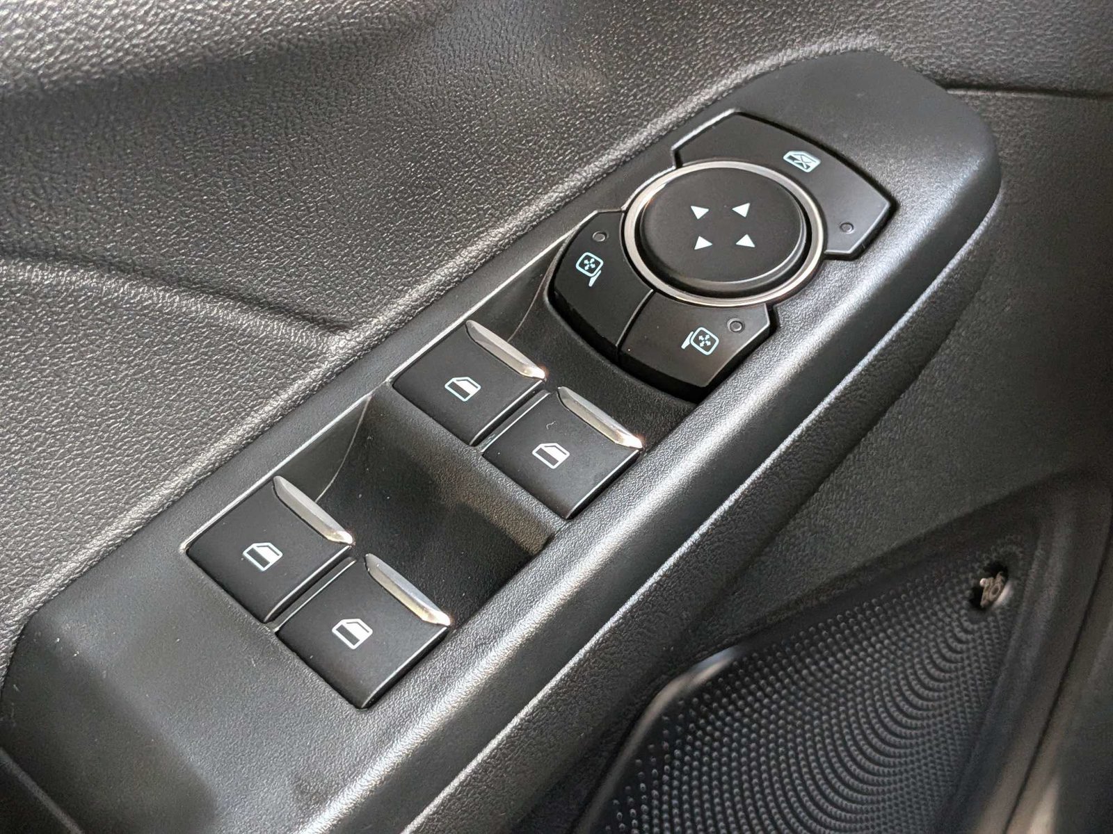 Used 2023 Ford Escape Active w/ Tech Pack #2 AWD/4WD image 28