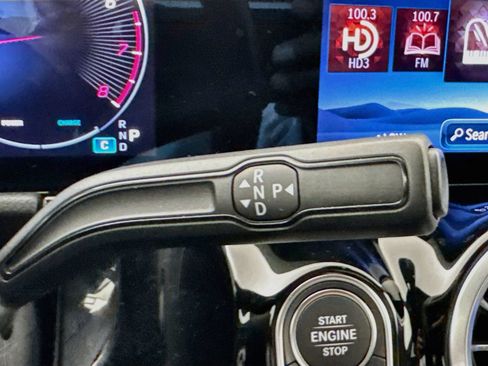 Certified 2025 Mercedes-Benz GLA 250 image 17
