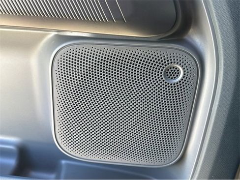 New 2025 Ford Maverick XL image 35