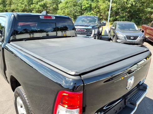 Used 2021 RAM 1500 Big Horn AWD/4WD image 10