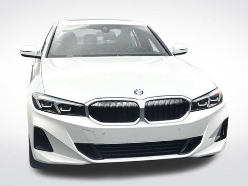 New 2026 BMW 330i Sedan w/ Premium Package RWD image 11