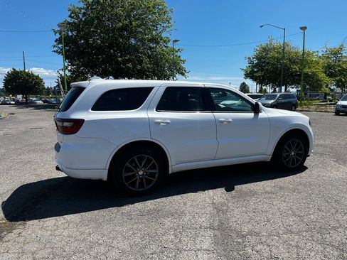 Used 2018 Dodge Durango GT AWD/4WD image 3