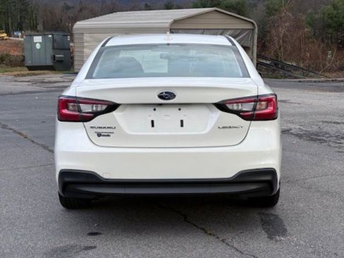 Used 2023 Subaru Legacy Premium image 8