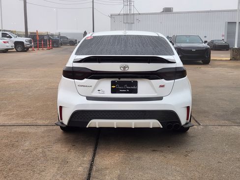 Used 2022 Toyota Corolla SE image 7