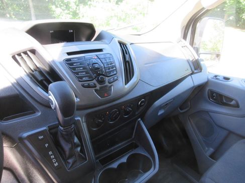 Used 2019 Ford Transit 150 130 Low Roof RWD image 35