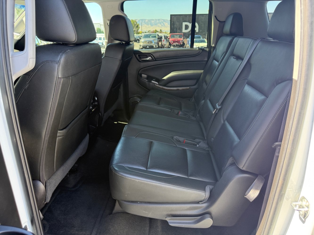 Used 2016 Chevrolet Suburban LT w/ Max Trailering Package AWD/4WD image 8