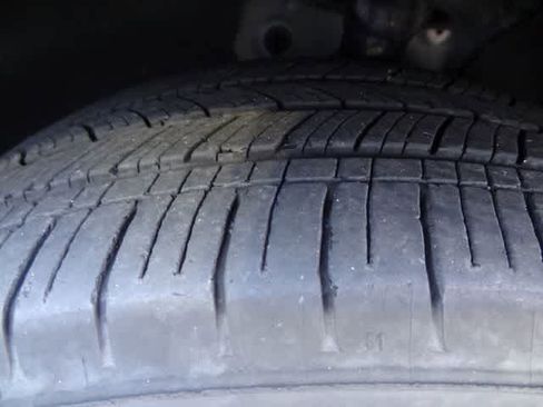 Used 2023 Honda Accord EX image 14