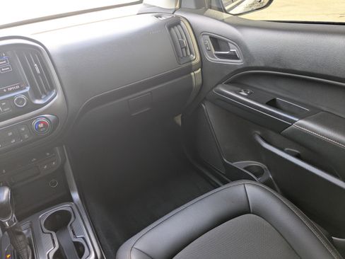 Used 2022 GMC Canyon AT4 w/ Trailering Package image 20