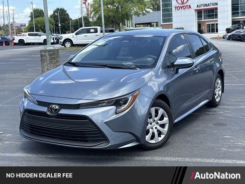 Used 2025 Toyota Corolla LE FWD image 1