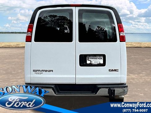 Used 2024 GMC Savana 2500 w/ Driver Convenience Package image 7