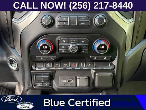 Used 2020 Chevrolet Silverado 1500 RST AWD/4WD image 16