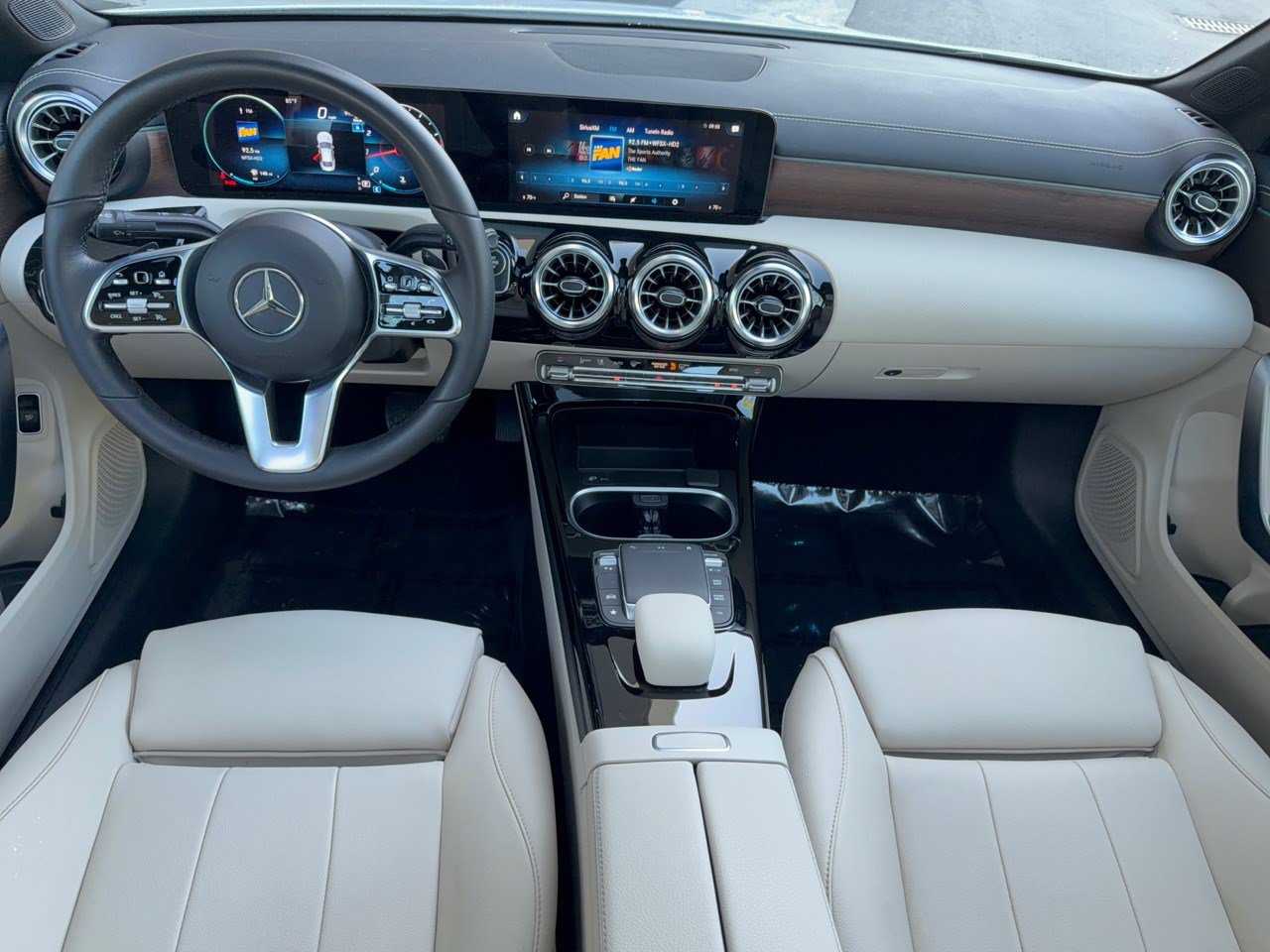 Certified 2023 Mercedes-Benz CLA 250 image 17