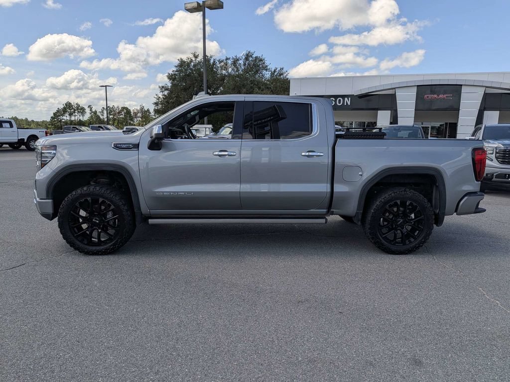 Used 2025 GMC Sierra 1500 Denali Ultimate AWD/4WD image 8