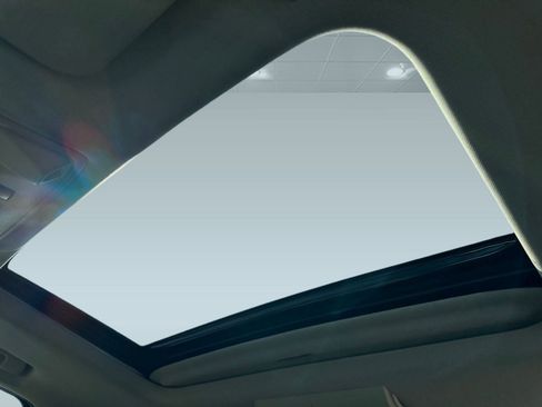 Used 2020 Cadillac Escalade ESV Luxury image 12