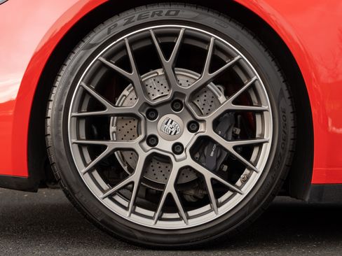 Certified 2021 Porsche 911 Targa 4 image 14