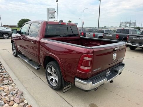 Used 2022 RAM 1500 Laramie AWD/4WD image 8
