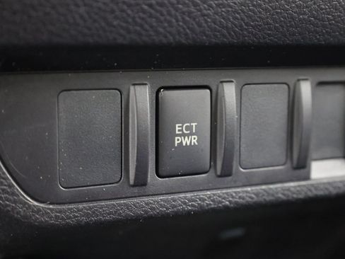 Used 2022 Toyota Tacoma SR w/ SX Package RWD image 19