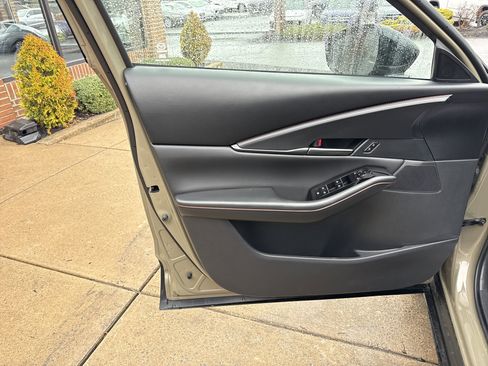 Certified 2025 MAZDA CX-30 Carbon AWD/4WD image 15