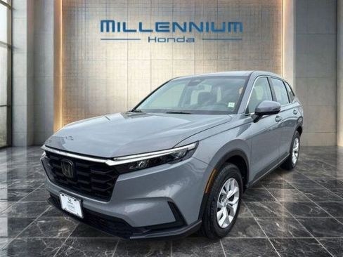 Certified 2023 Honda CR-V LX image 1