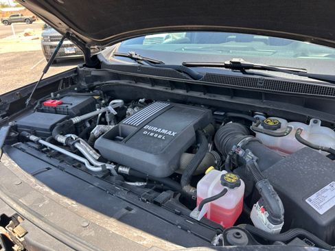 Used 2021 Chevrolet Tahoe RST w/ Rear Media and Nav Package AWD/4WD image 20