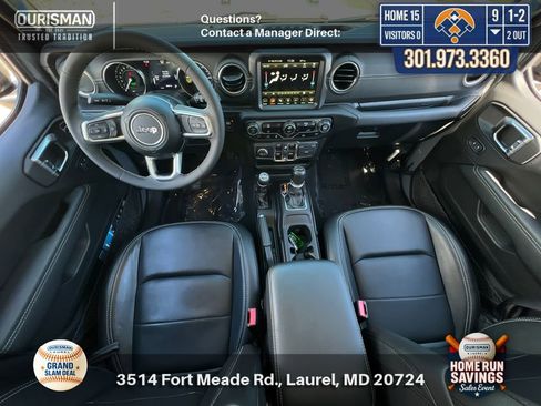 Used 2023 Jeep Wrangler Unlimited Sahara AWD/4WD image 17