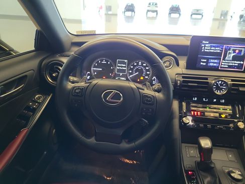 Used 2025 Lexus IS 350 F Sport RWD image 17