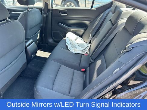 Used 2021 Nissan Altima 2.5 SV w/ SV Premium Package AWD/4WD image 11