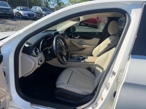 Used 2015 Mercedes-Benz C 300 4MATIC Sedan image 10