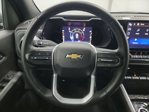 Used 2023 Chevrolet Colorado LT w/ LT Convenience Package II image 17