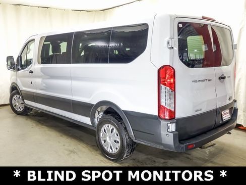 Used 2023 Ford Transit 350 XLT image 5