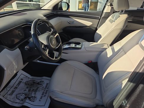 Used 2024 Hyundai Tucson Limited image 12