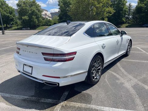 Used 2022 Genesis G80 2.5T w/ Advanced Package RWD image 3