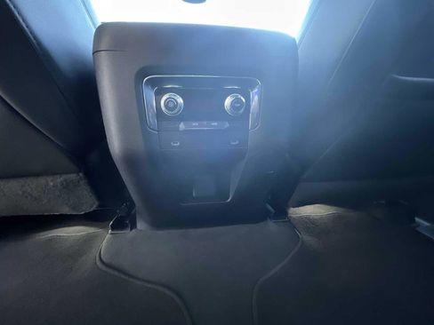 Certified 2023 GMC Yukon SLT image 20