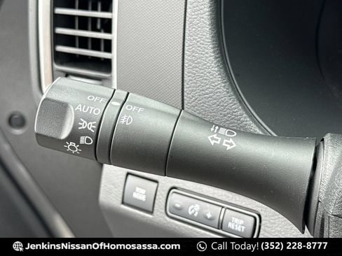 Certified 2023 Nissan Frontier SV w/ SV Convenience Package RWD image 43