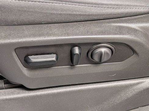 Used 2021 Chevrolet Silverado 1500 RST AWD/4WD image 14