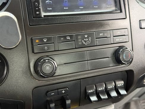 Used 2016 Ford F550 4x4 Crew Cab Super Duty image 19