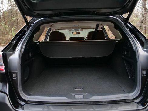 Used 2020 Subaru Outback Touring XT image 33