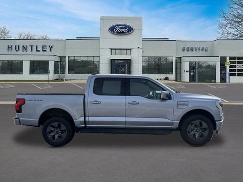 Used 2022 Ford F150 Lightning Lariat AWD/4WD image 3