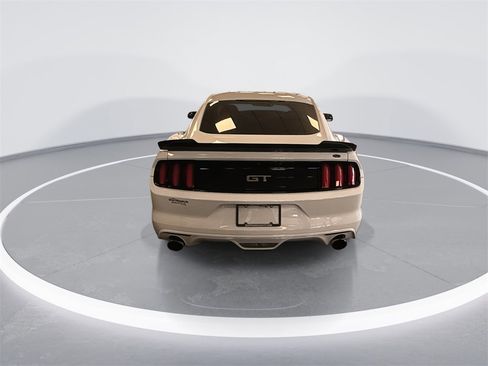 Used 2017 Ford Mustang GT image 7