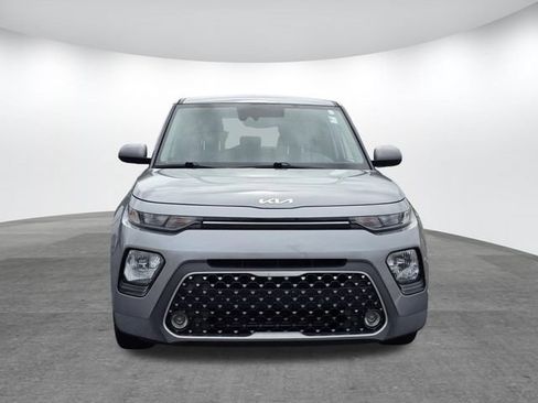 Used 2022 Kia Soul EX FWD image 2