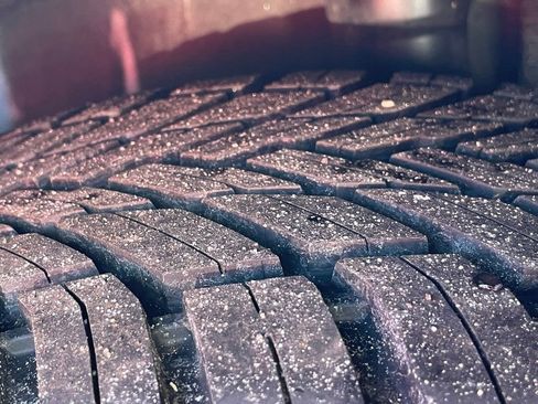 Certified 2023 Volkswagen Jetta SE w/ Panoramic Sunroof Package image 26